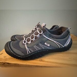 JBU Black and Gray Floral Sole Water Shoes Size 10 M